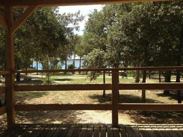 Camp Porat Hotell Povljana Exteriör bild