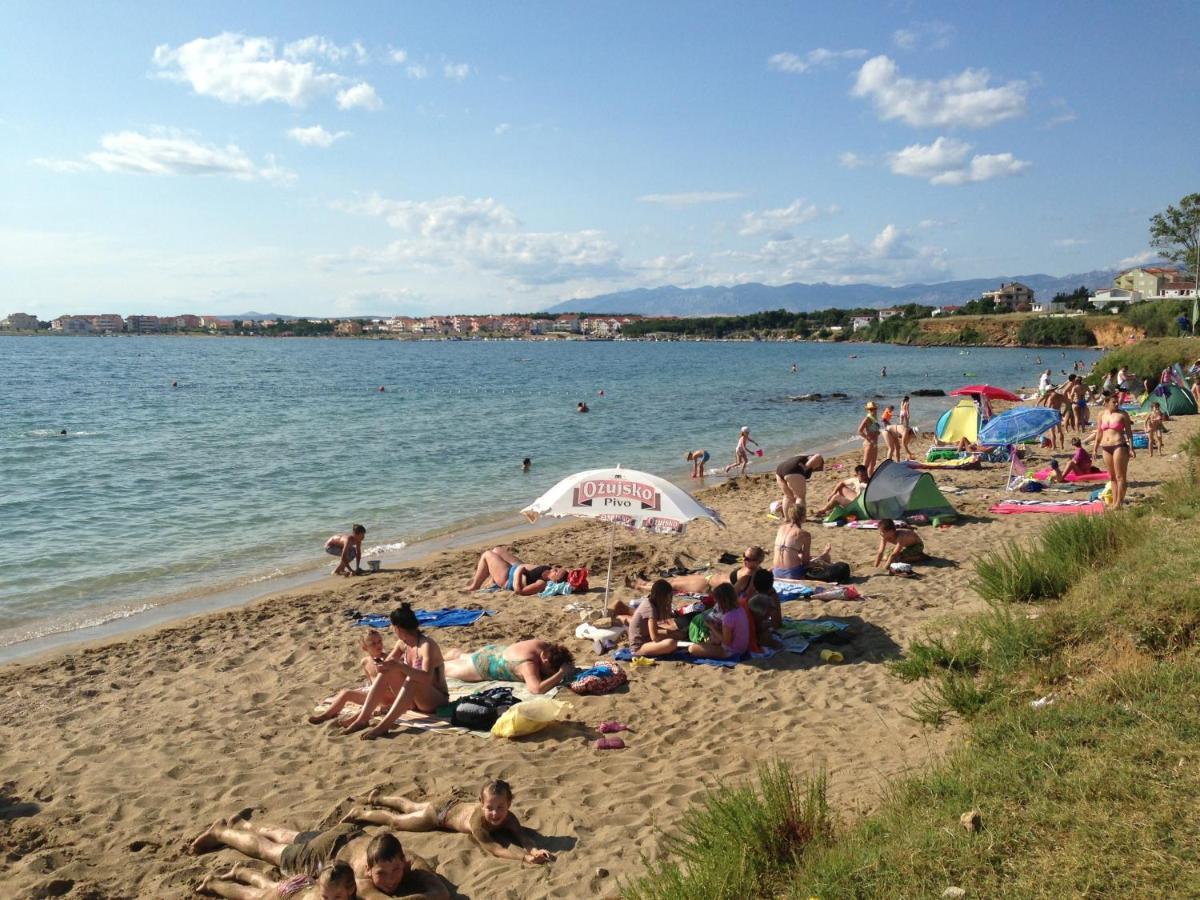 Camp Porat Hotell Povljana Exteriör bild